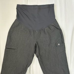 FIGS Graphite Yola Maternity Skinny Scrub Pants